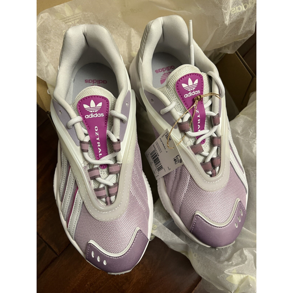 adidas originals oztral Women 6 1/2 New No Box main image 4